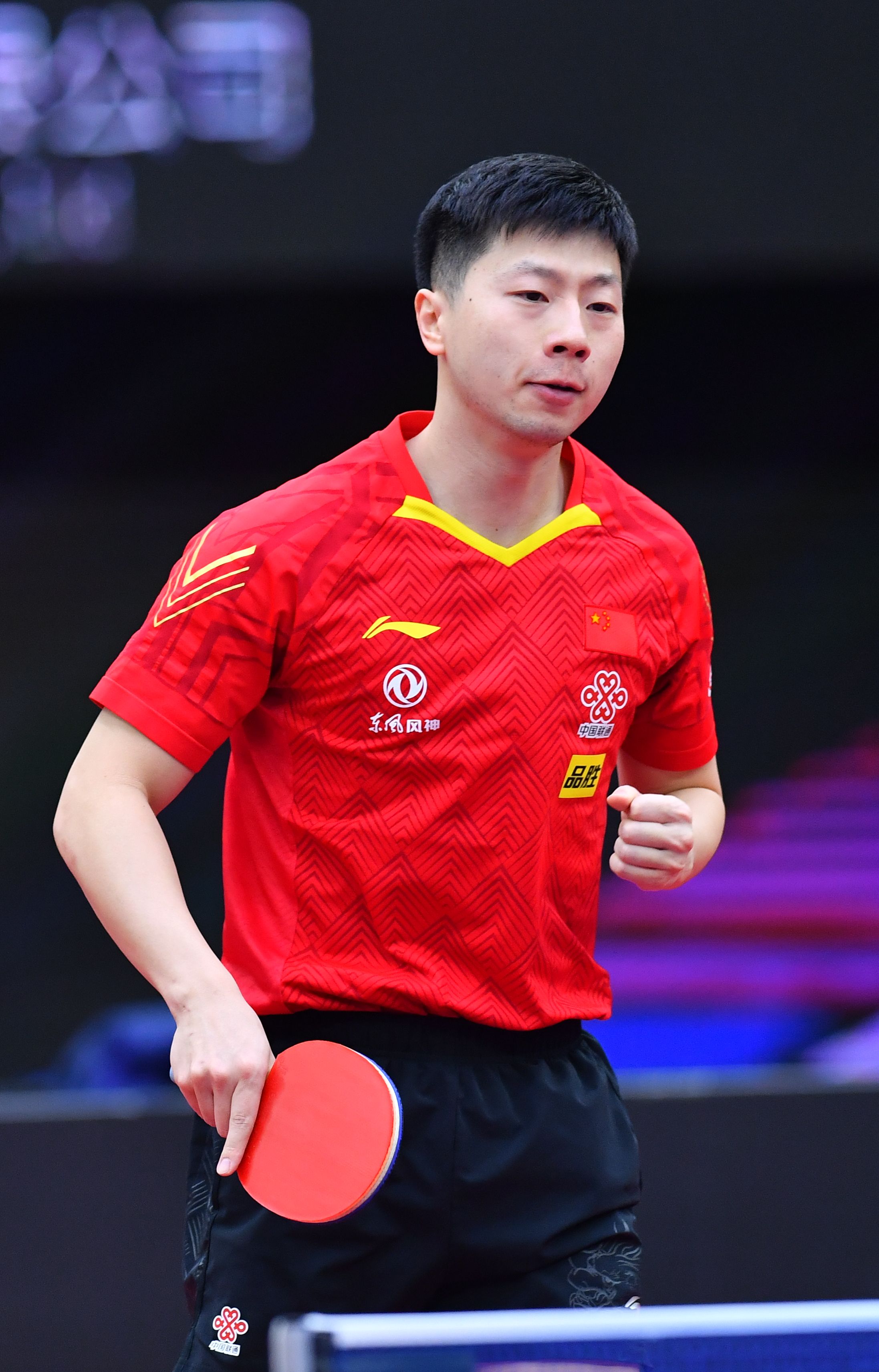 更是一段长 更是一段长