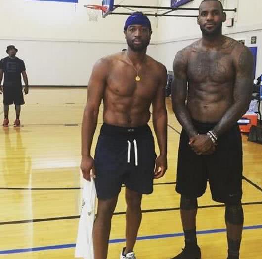 作為激勵 作為激勵