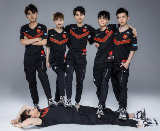 皇家马德里 皇家马德里